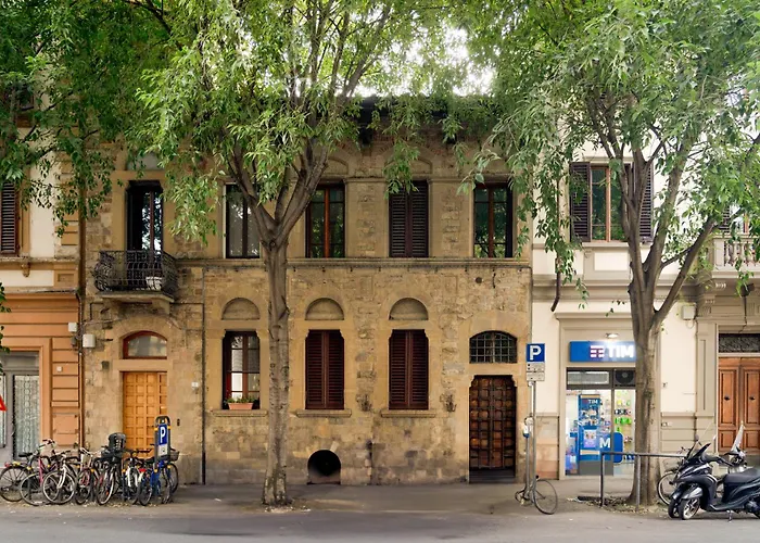 Modern Apartment In Florence